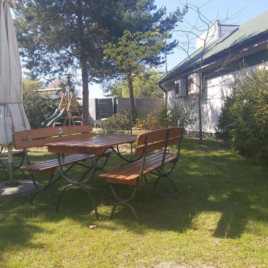 Nadmorskie Apartamenty Ustka Esterno foto