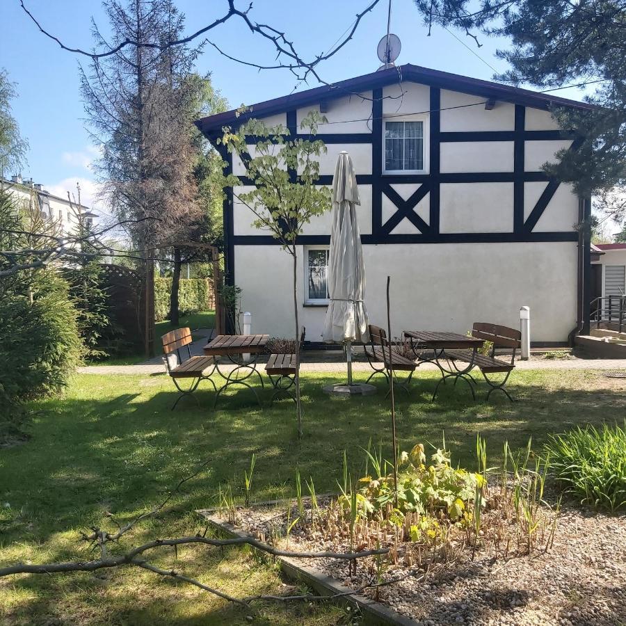 Nadmorskie Apartamenty Ustka Esterno foto