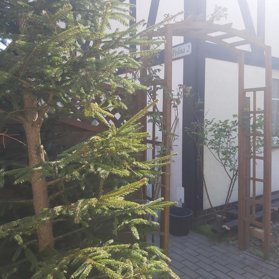Nadmorskie Apartamenty Ustka Esterno foto