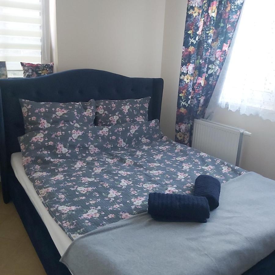 Nadmorskie Apartamenty Ustka Esterno foto