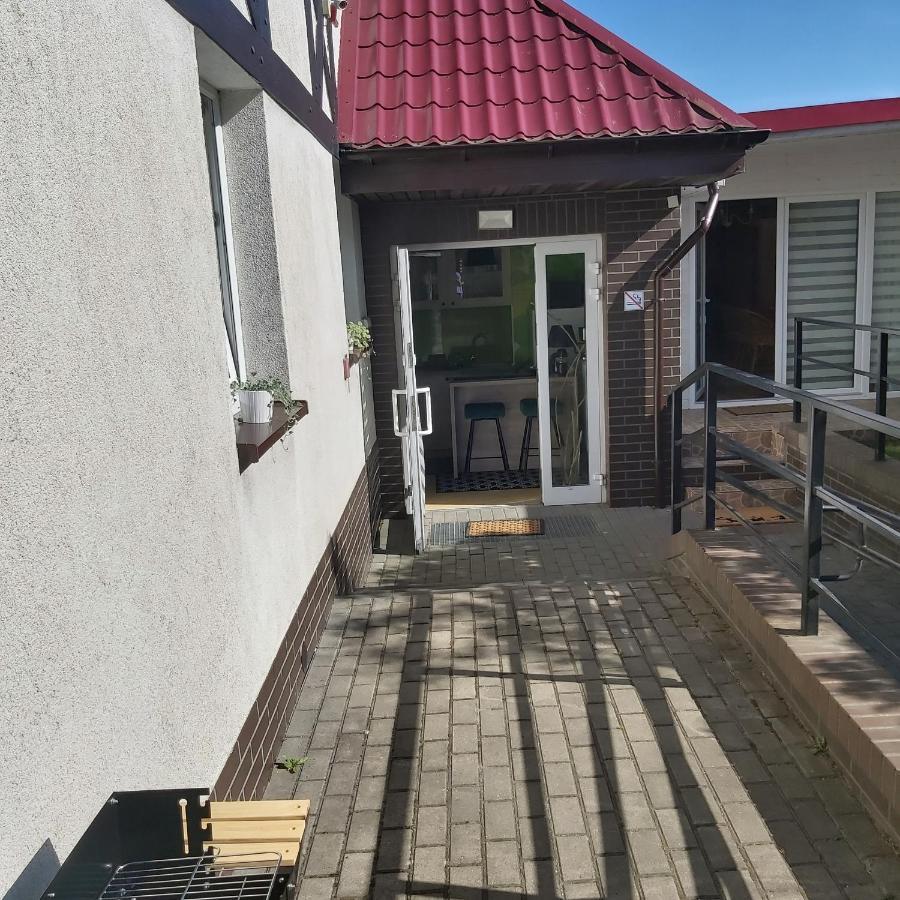 Nadmorskie Apartamenty Ustka Esterno foto