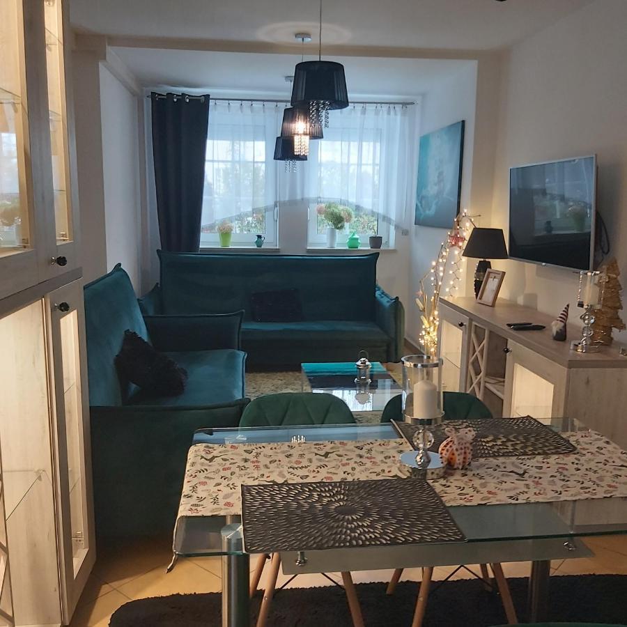 Nadmorskie Apartamenty Ustka Esterno foto
