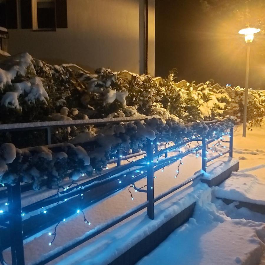 Nadmorskie Apartamenty Ustka Esterno foto